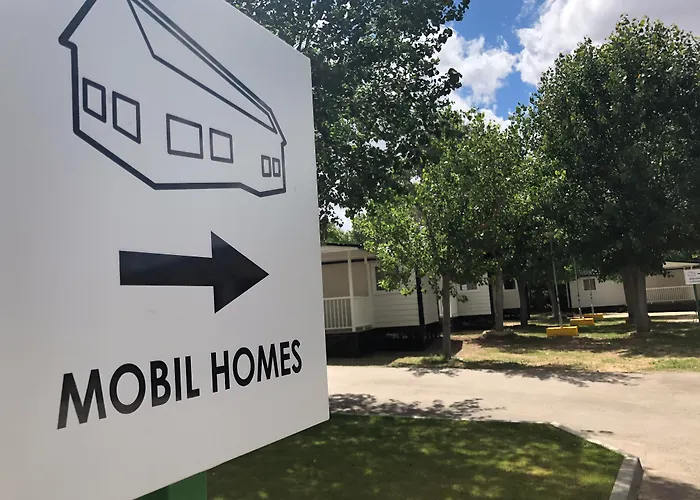 Bungalows y Mobil Homes Camping Regio