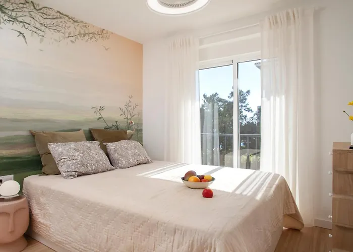Lovely Beachfront Apartment In Calahonda