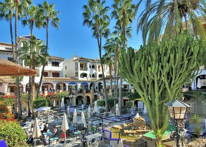 Casa De Valentino