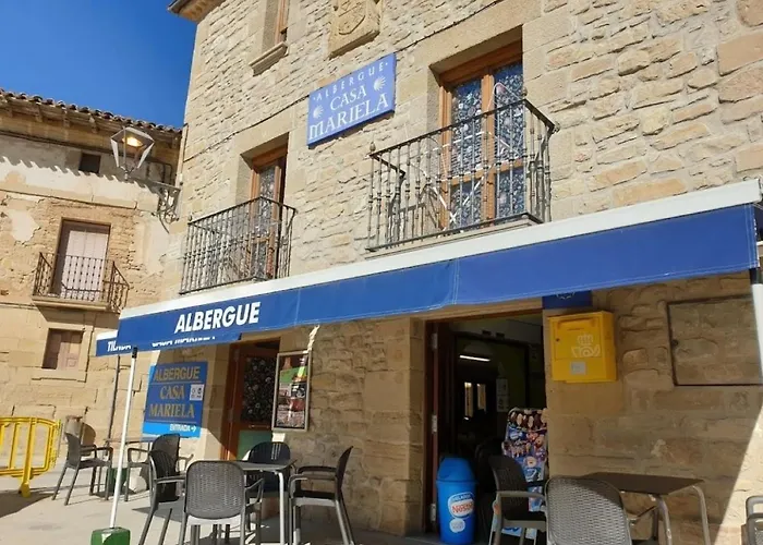 Albergue Casa Mariela -- Pool - additional cost -- solo peregrinos