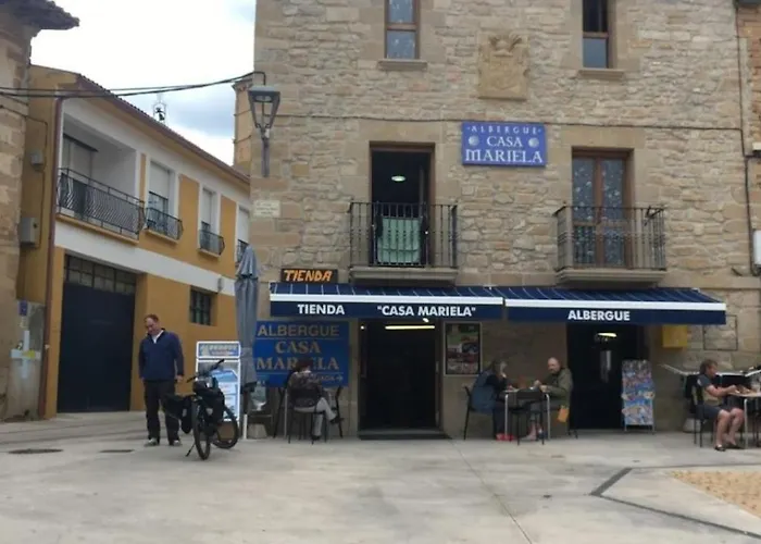 Albergue Casa Mariela -- Pool - additional cost -- solo peregrinos