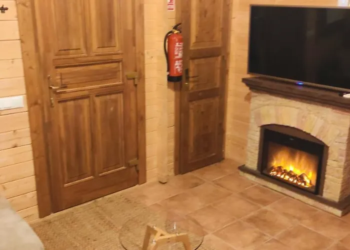 La Dehesilla de Toledo Escapada Romántica Jacuzzi Sillón Tántrico
