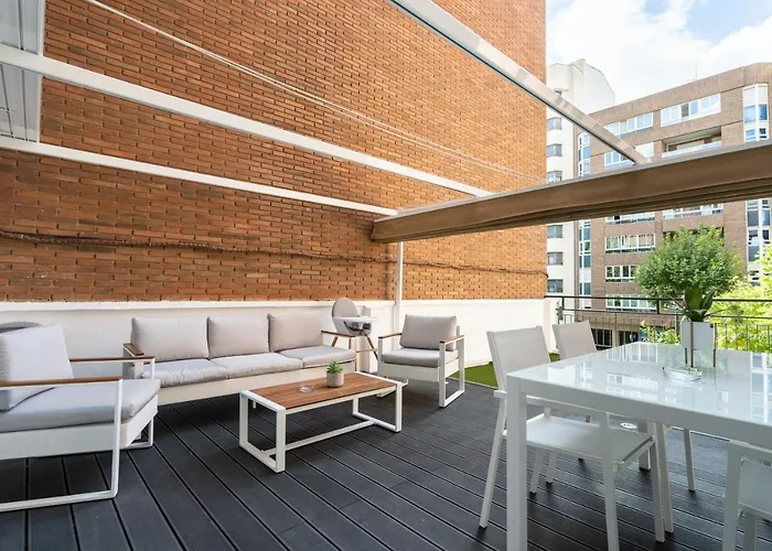 Apartamento Mani en Avenida España con terraza