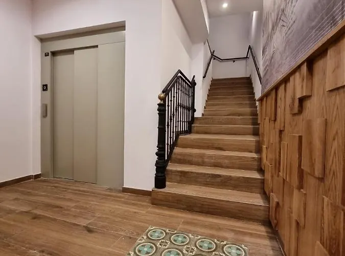 Suites Berrueta , Plaza Mayor By Albany