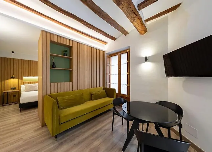 Precioso loft con bañera de isla
