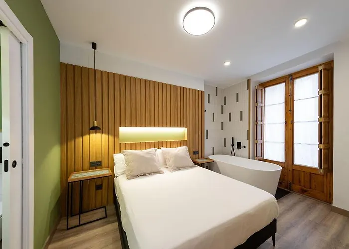 Precioso loft con bañera de isla