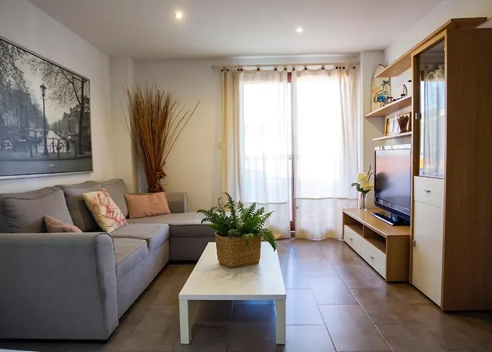 Apartamento a 50 metros de la playa, Luminoso y acogedor