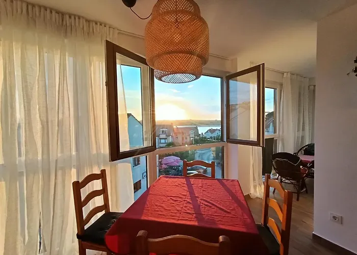 Precioso apartamento con piscina en la playa