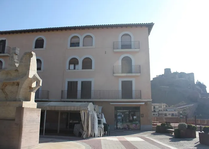 Apartment Market Square
