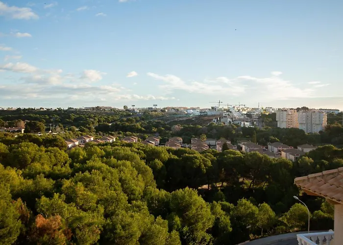 Open View Pinetree Penthouse
