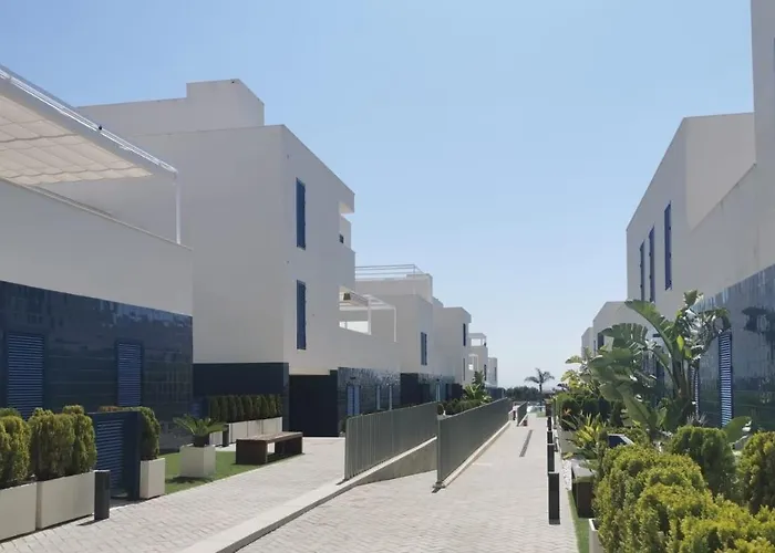 Turquesa Del Mar - Modern Apartment With Large Sunny Terrace & Sea View