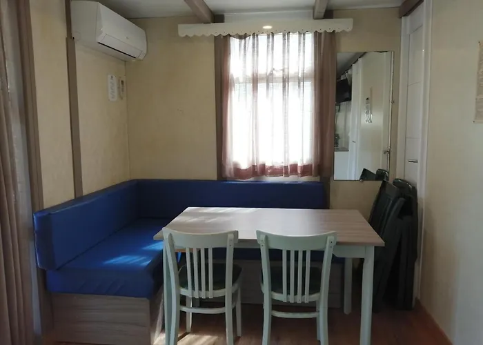 Camping-Bungalows Altomira
