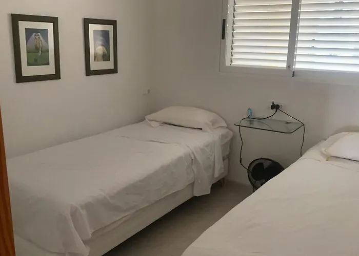 MB2C, amplio apartamento con bonitas vistas