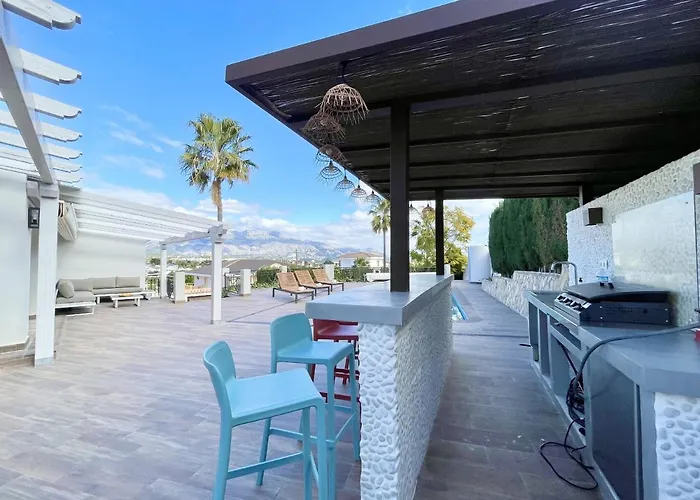 Albir & Relax Holiday Villa