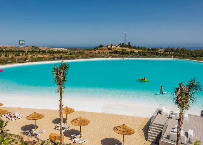 Luxury Oasis At Alcazaba Lagoon