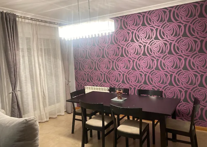 Chalet Con Piscina