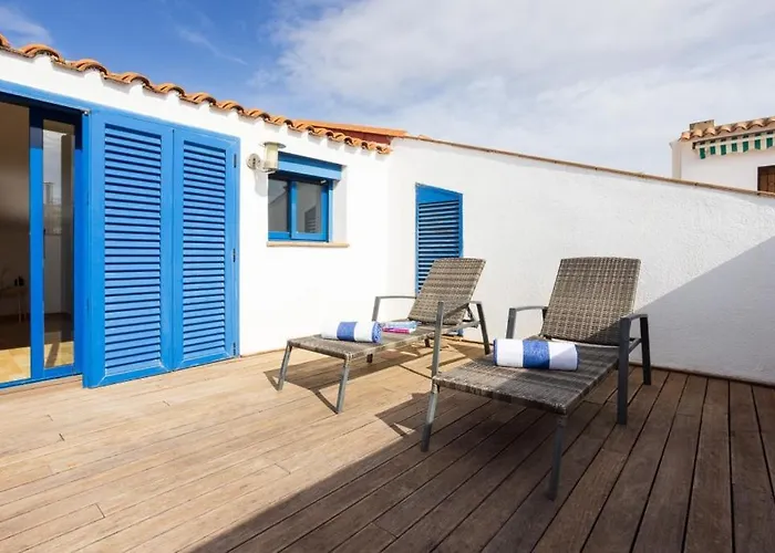 Lucas House Apartments By Sitges Group