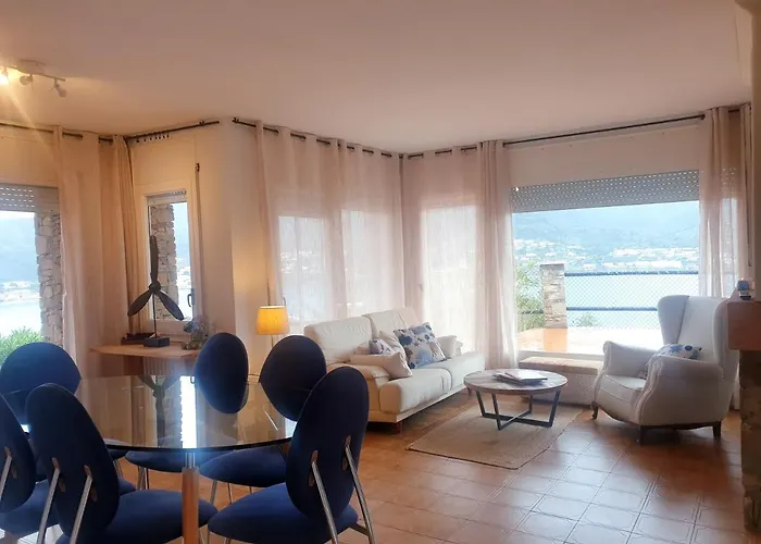 Tramuntana, Casa Amb Bones Vistes A Mar, T