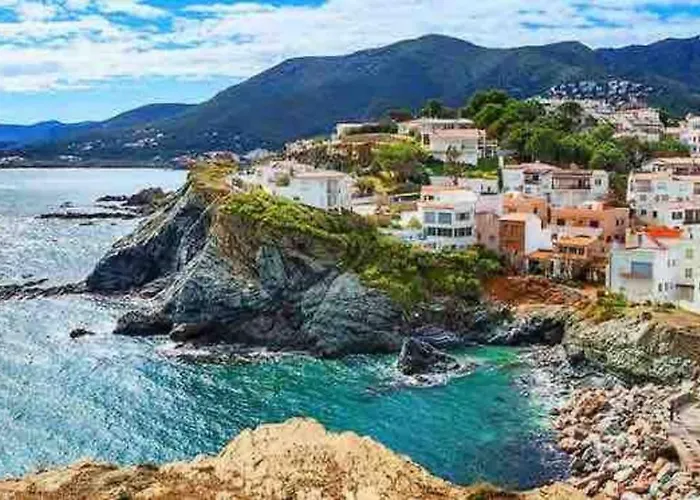 Apartamento 2 Con Piscina En Llanca