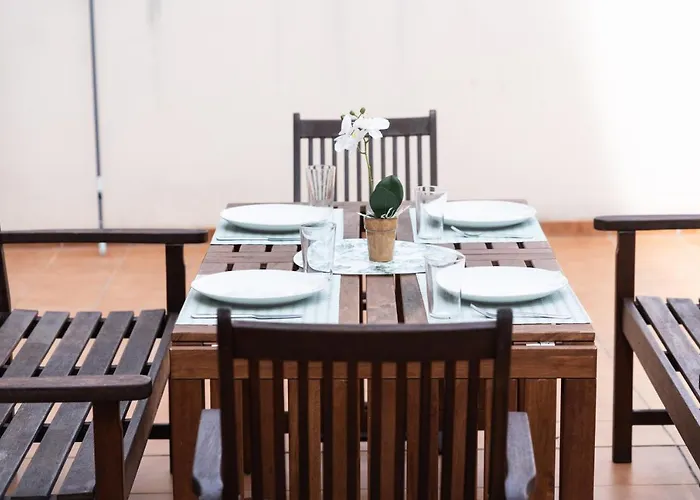 Apartamento con gran patio y excelente ubicación!