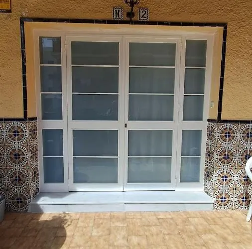 CASA SANTO a 2 minutos de la playa a pié y parking gratuito