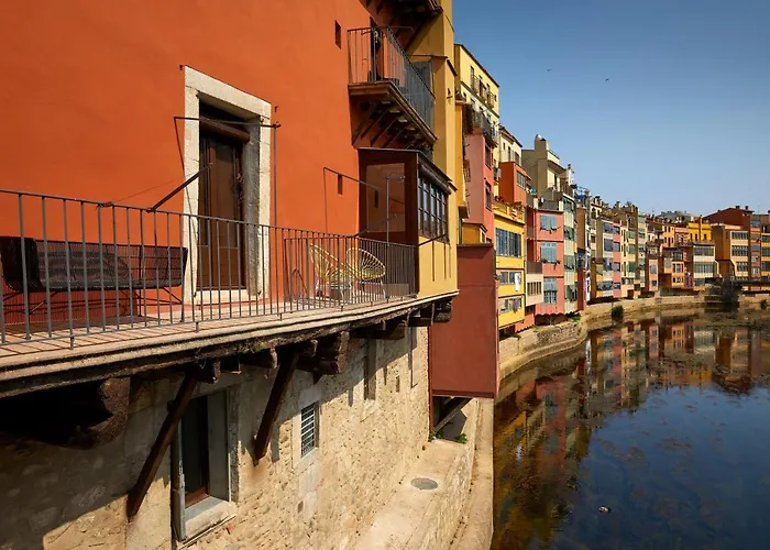 Gaia Apartments & Lofts Girona