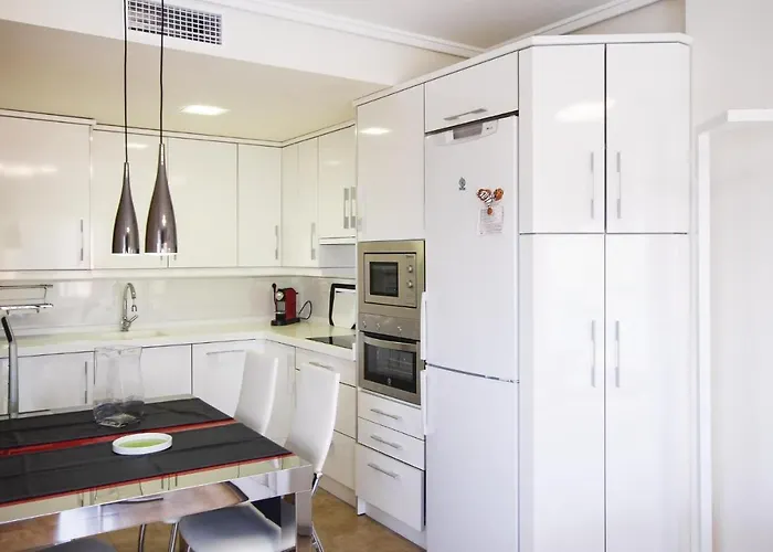 2 Bedroom Cozy Apartment In El Campello