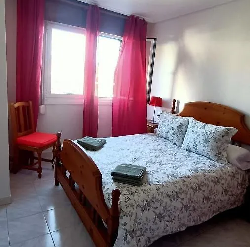 Piso 4 habitaciones Valdoviño cerca de la Playa