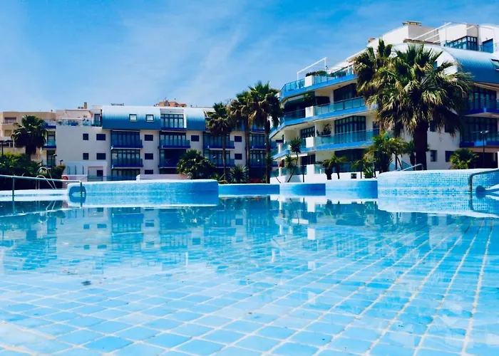 Atico lujo primera linea, terraza, piscina, parking