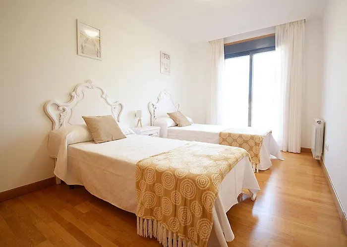 GALIHOST - Céntrico apartamento con parking en Cambados