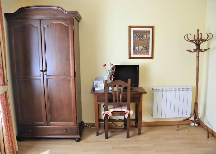 Hostal Infanta Doña Leonor