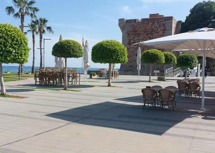 Casa Adosada Gran Avenida Con Billar