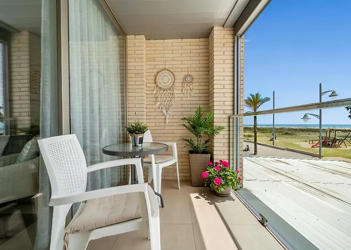 1ª LÍNEA DE PLAYA. Apartamento: LA CALMA
