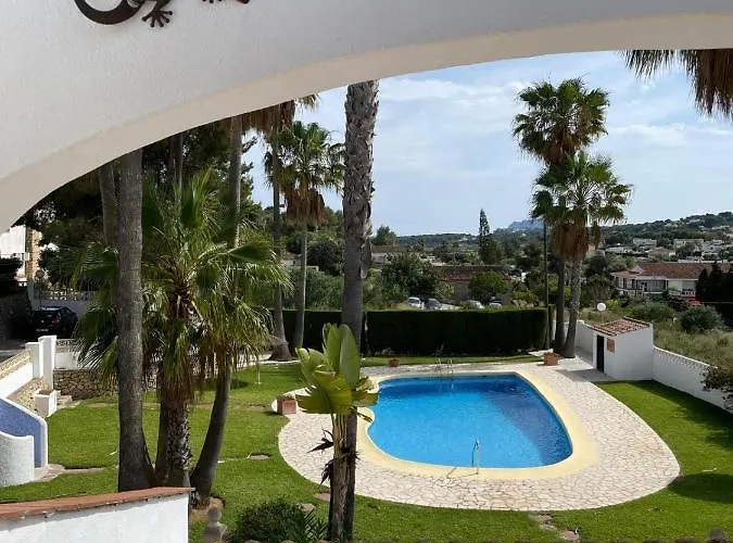 Precioso Bungalow En Moraira/ Lovely Bungalow In Moraira