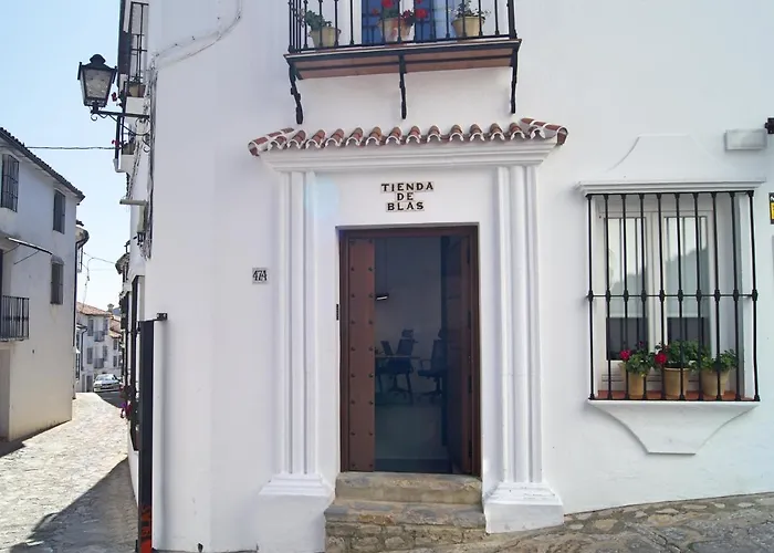 Worklife - Luxury Accomodations & Coworking In Grazalema