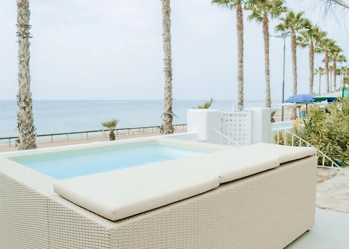 Villa Bahari By Seaward Suites