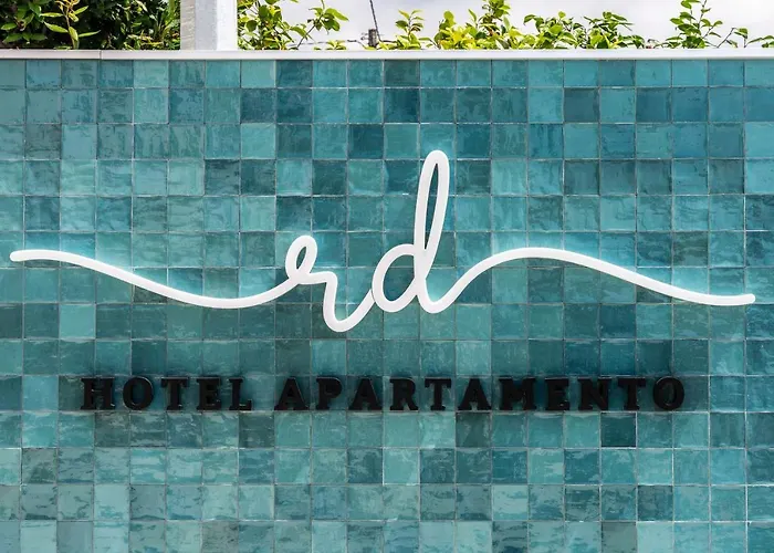 GALIHOST - RD Hotel Apartamento con piscina climatizada