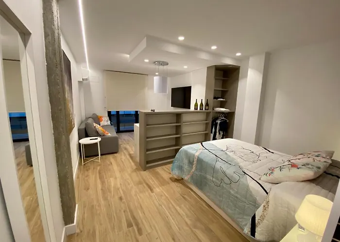 AIRVA: Apartamentos Bajada de la Libertad