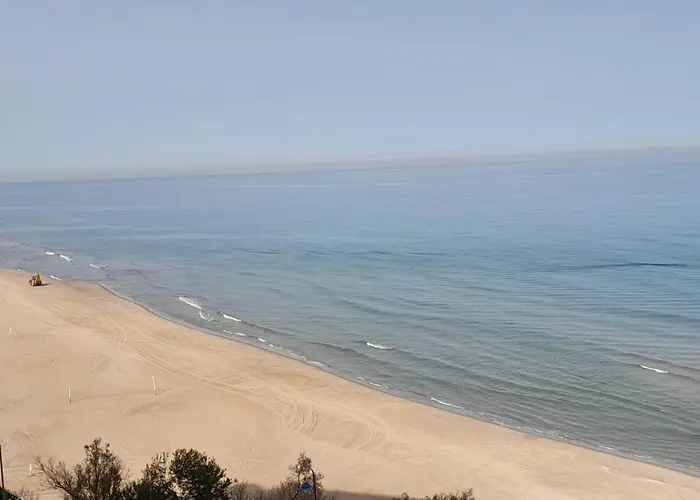 Faro Cullera primera Linea Playa del Dosel
