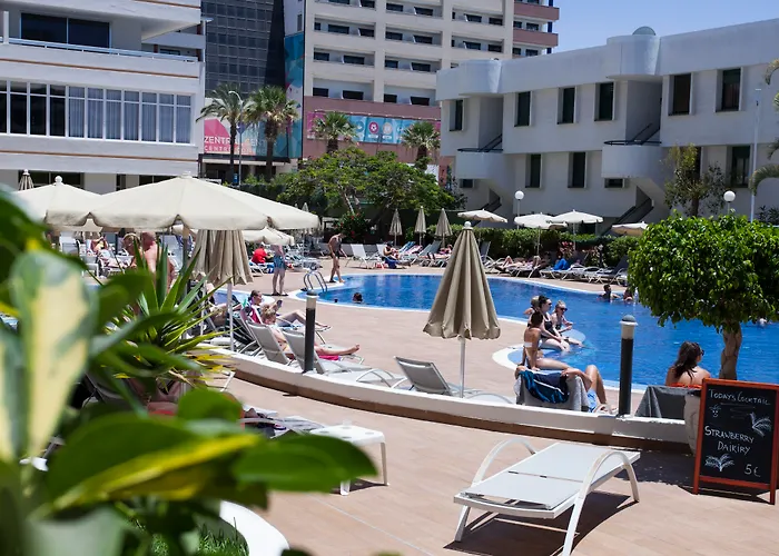 Coral Suites & Spa - Adults Only