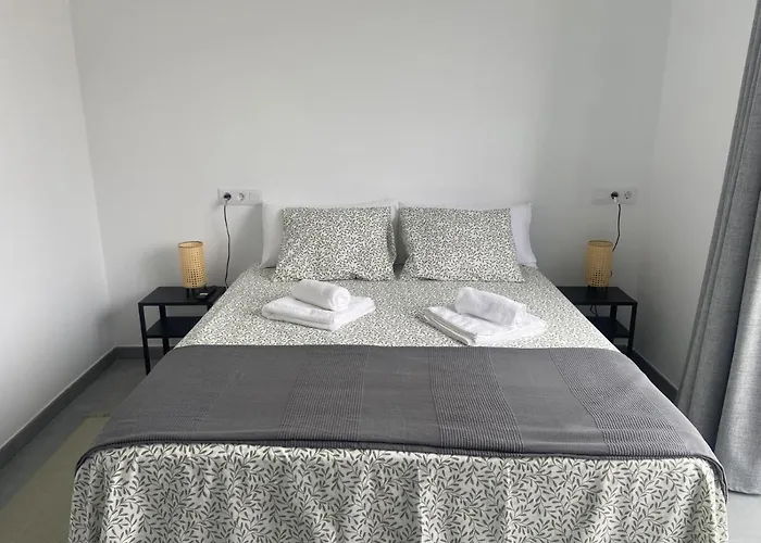 Apartamentos Santamira Street