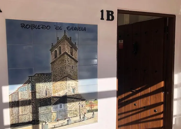 Robledo de Chavela plaza 1B, con gran terraza, perfecta ubicación