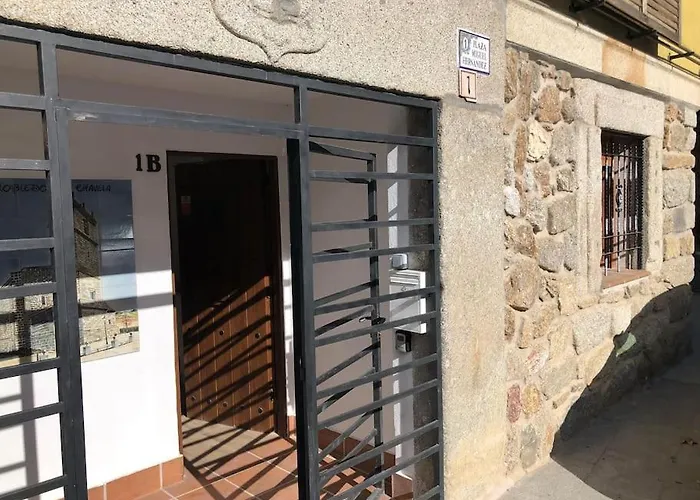 Robledo de Chavela plaza 1B, con gran terraza, perfecta ubicación