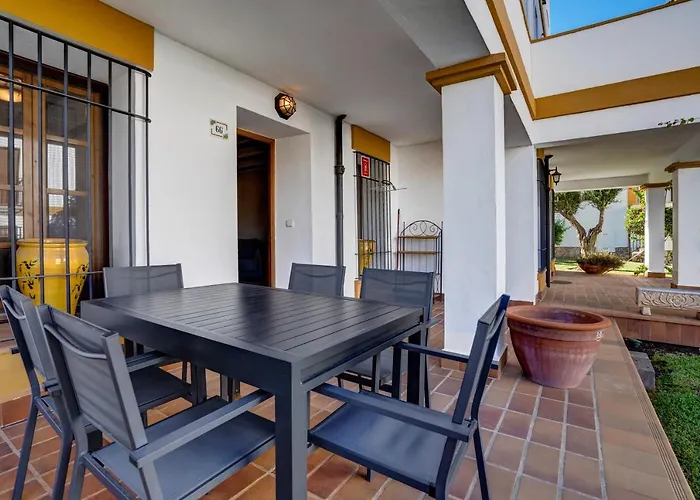 Ruhiges Eckreihenhaus Mit Pool In La Sella Zarzas One Denia