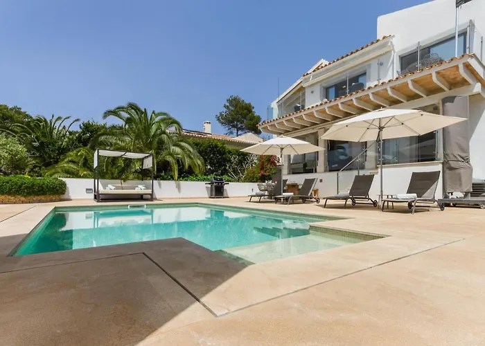 2550 Lichtdurchflutete Villa In Santa Ponsa Nova