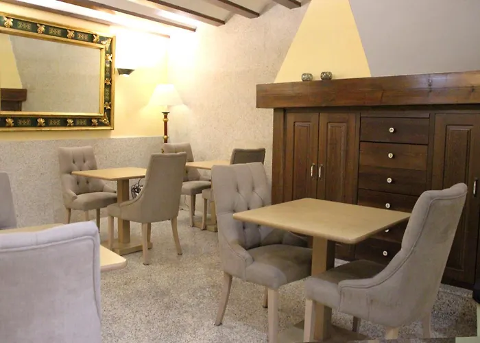 Hotel Microtel Placentinos