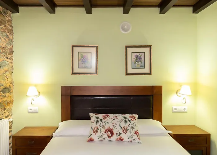 Apartamentos Turisticos A Estacion