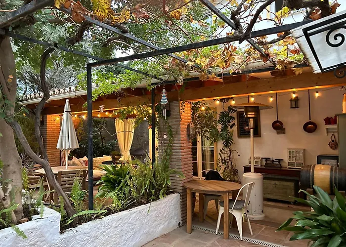 At Home In Malaga Stay & Solo Travellers Rincon de la Victoria