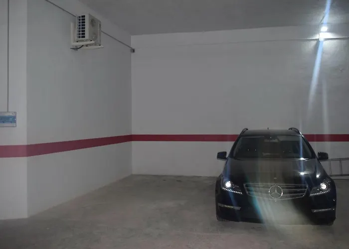 LOFT Reyes Católicos Parking privado INCLUIDO
