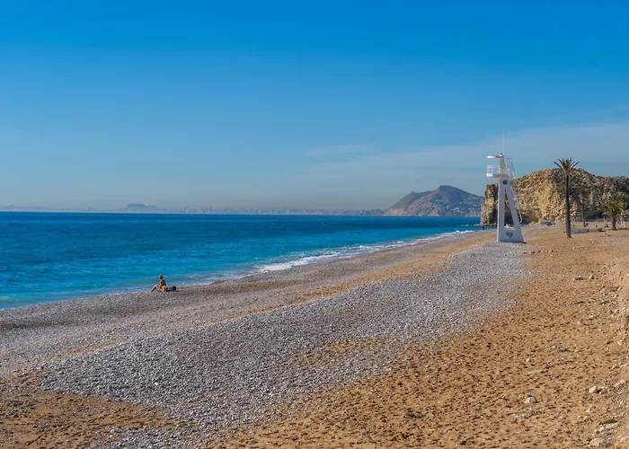 Tranquilidad A La Orilla Del Mar